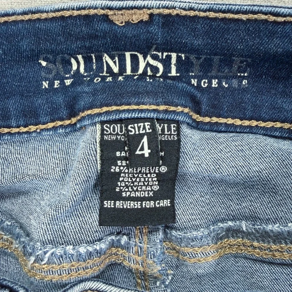 Soundstyle Womens Jeans Skinny Blue Button Fly Raw Hem Size 4